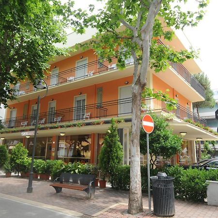 Albergo Santo Stefano Bellaria-Igea Marina Exterior photo
