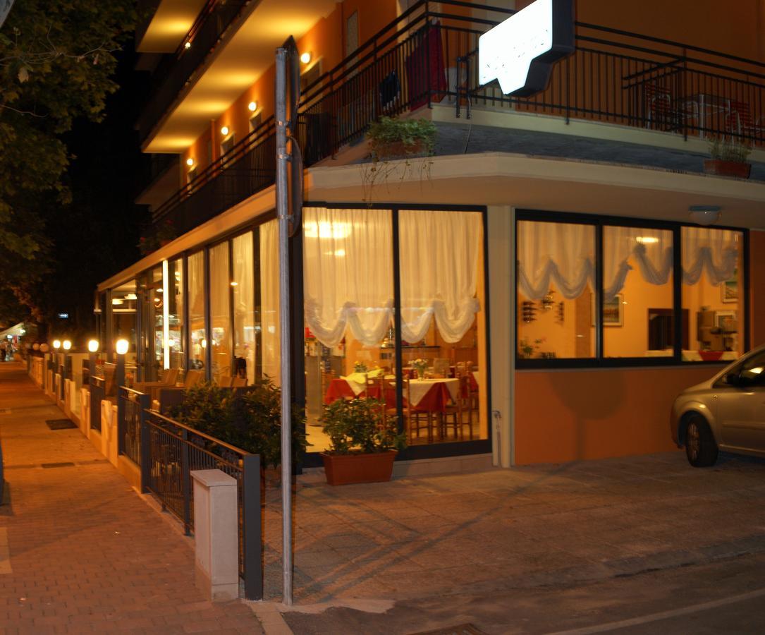 Albergo Santo Stefano Bellaria-Igea Marina Exterior photo